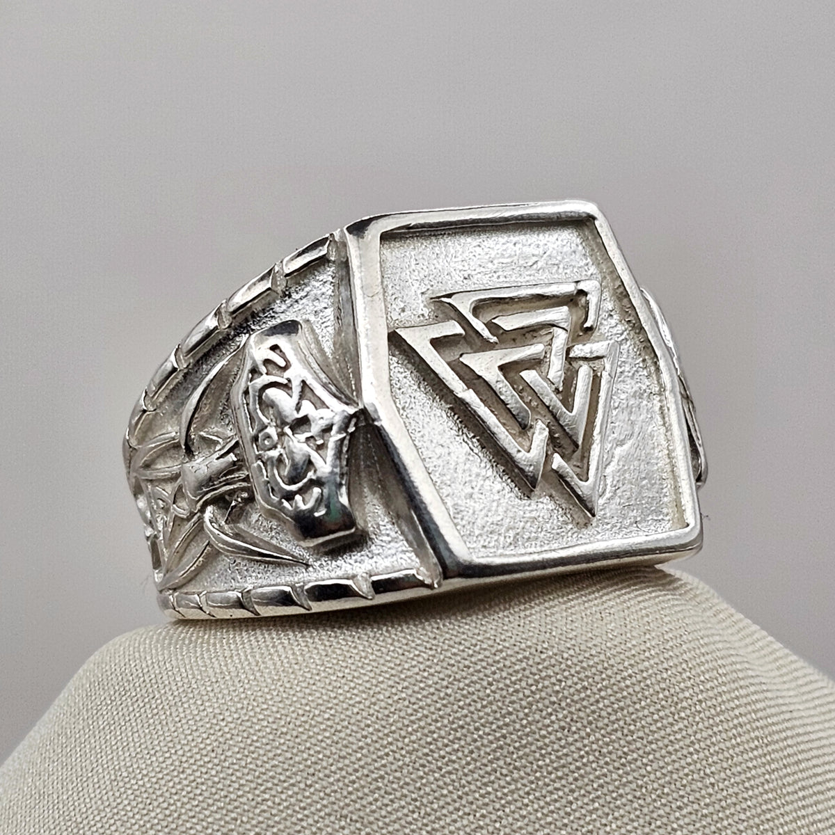 Valknut "Odin" Nordic Ring image 0